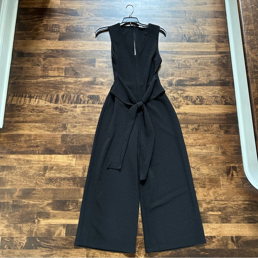 Women’s ASTR cropped jumpsuit XS